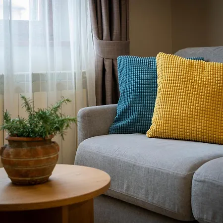 Nina Bed & Breakfast 4*