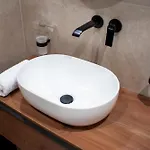 Nina 4*
