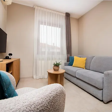 Bed & Breakfast Nina 4*